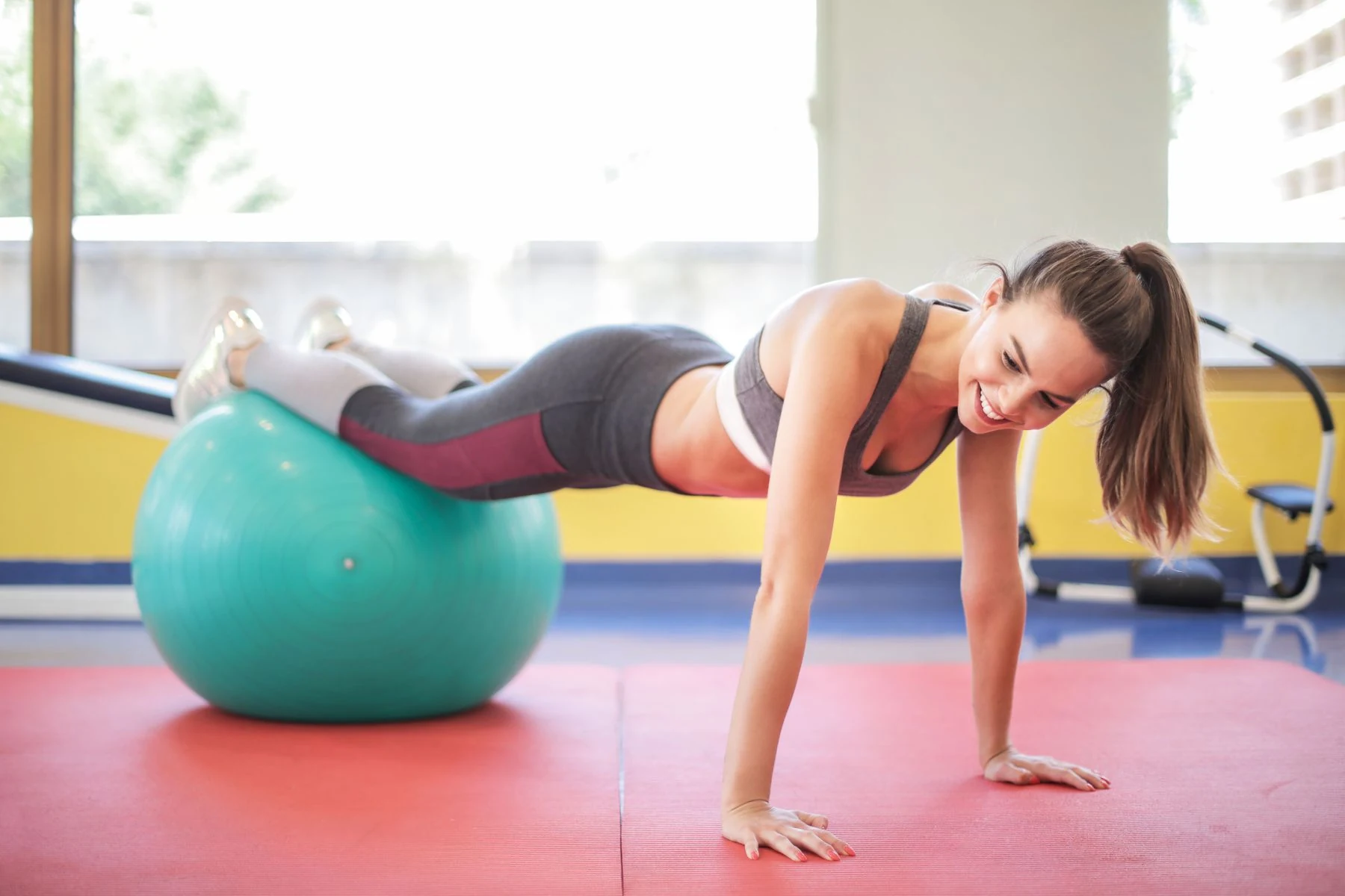 Foto ilustrasi coach-movement